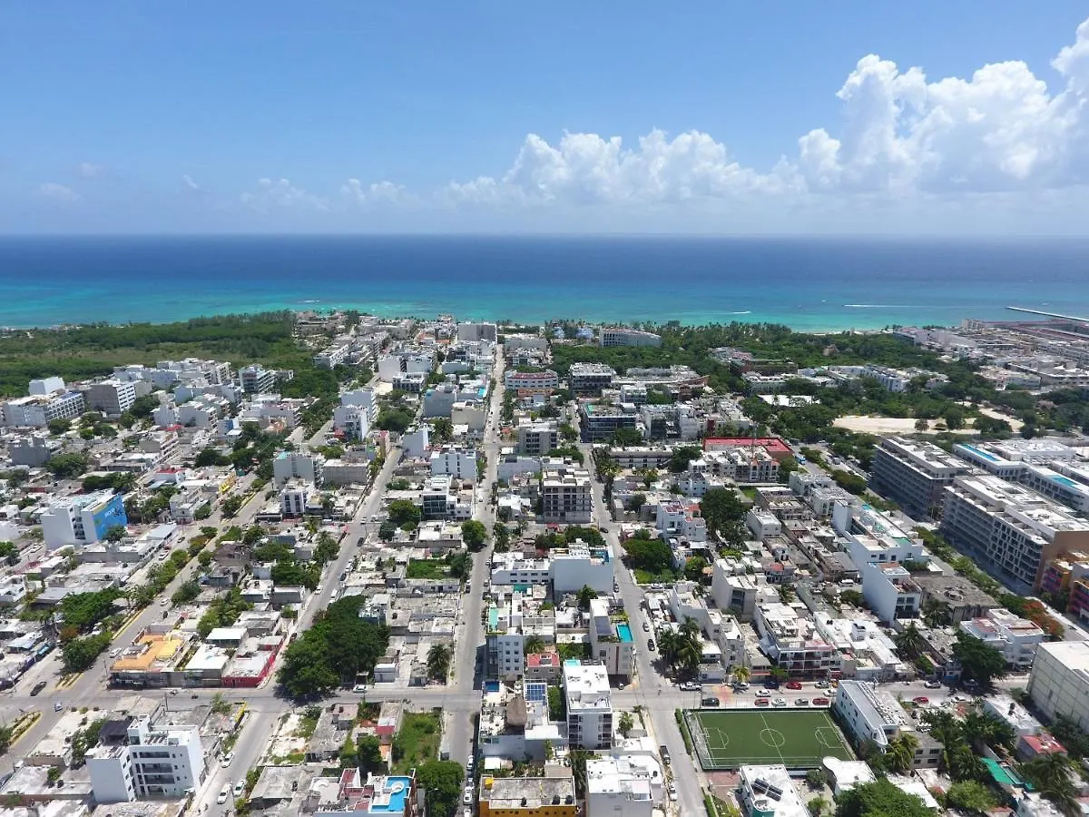 Lägenhet Almond Suites Playa del Carmen